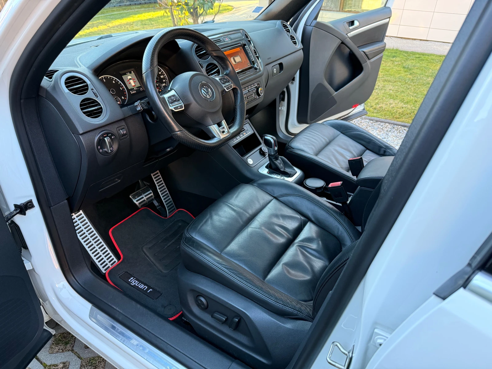 VW Tiguan 2.0TDI* R-LINE* EXCLUSIVE* 4 MOTION | Mobile.bg � ����������� 6