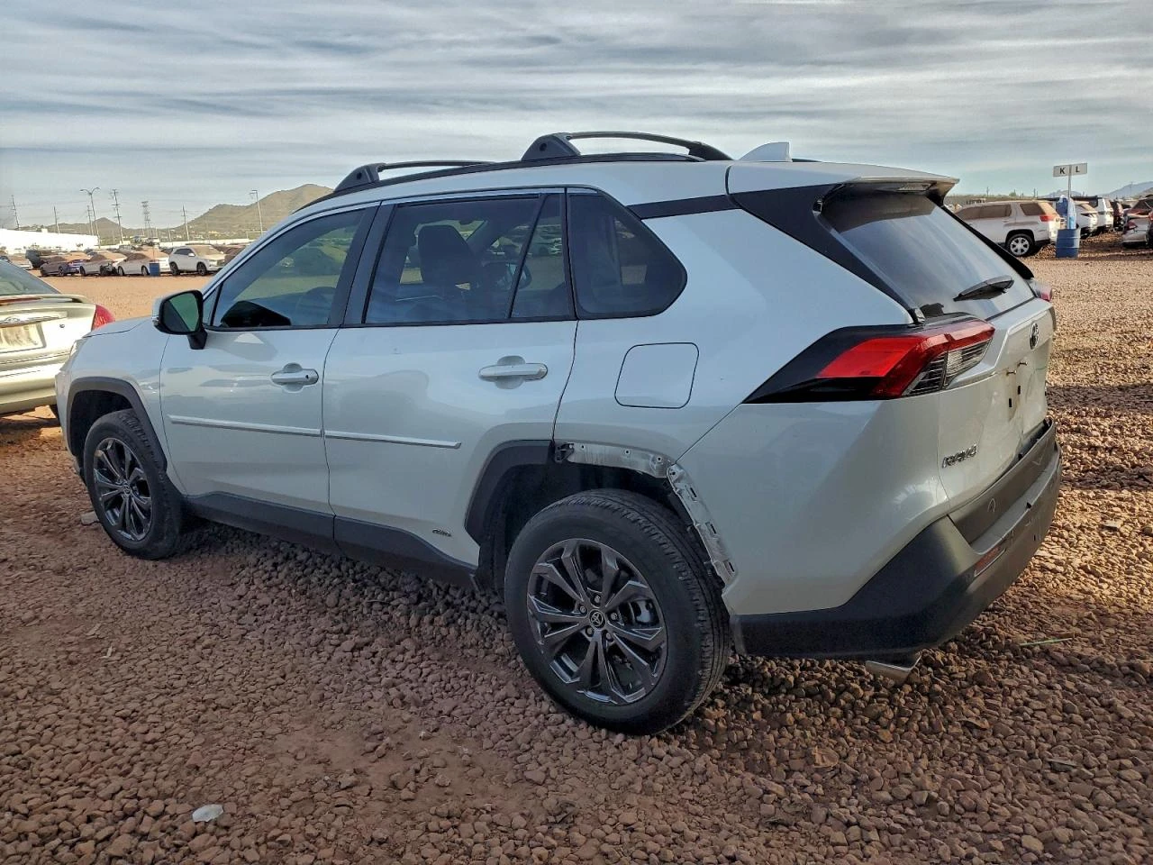 Toyota Rav4 XLE* PREMIUM*  - изображение 6