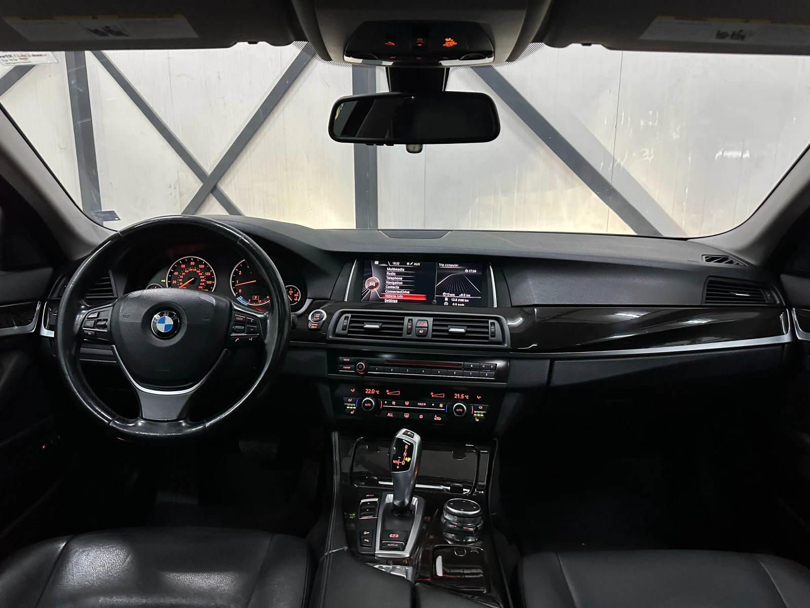 BMW 535 * XI* FACE* 144 000* HEAD UP* ПОДГРЕВ* , снимка 9 - Автомобили и джипове - 53145750