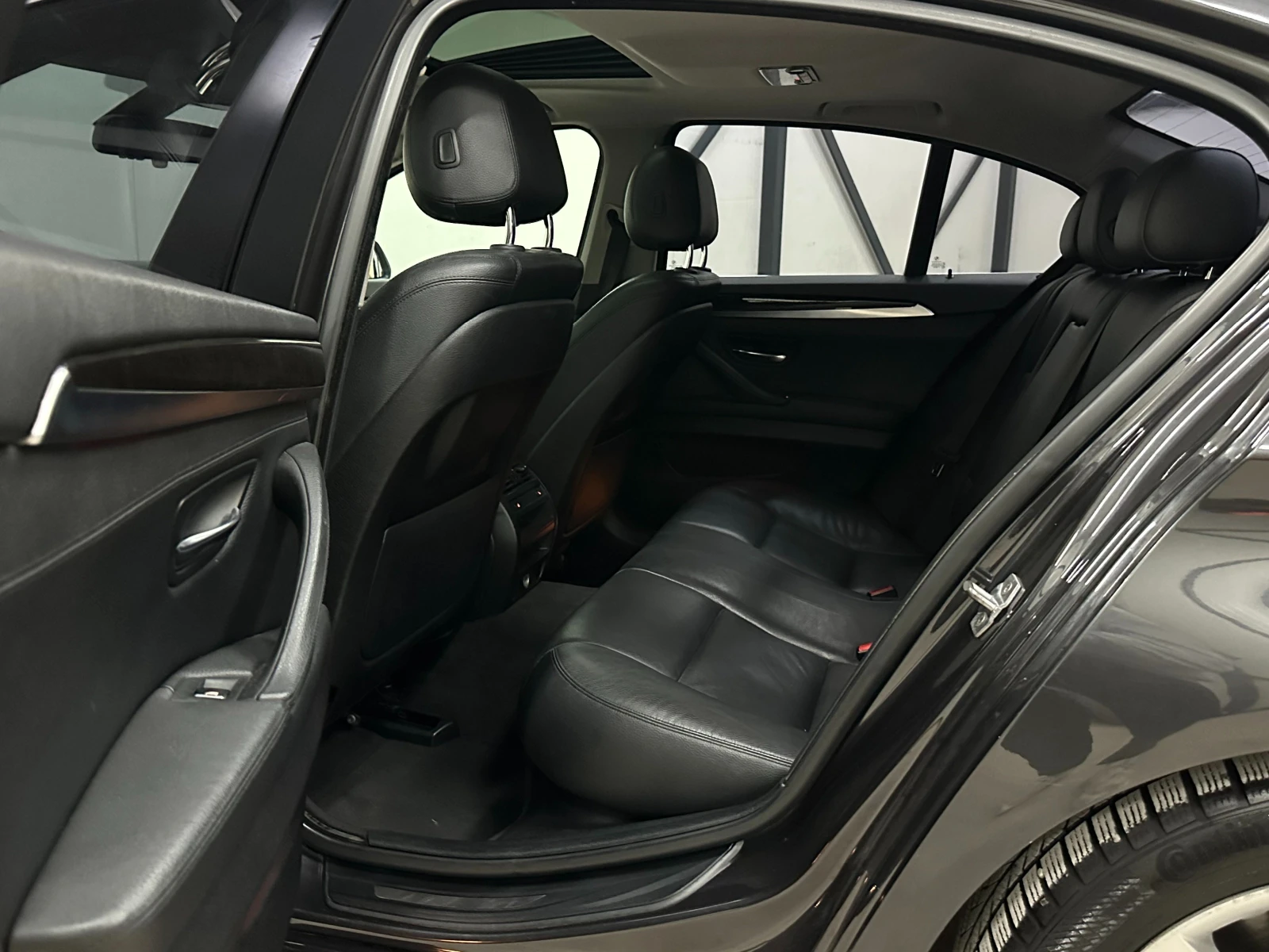 BMW 535 * XI* FACE* 144 000* HEAD UP* ПОДГРЕВ* , снимка 17 - Автомобили и джипове - 53145750