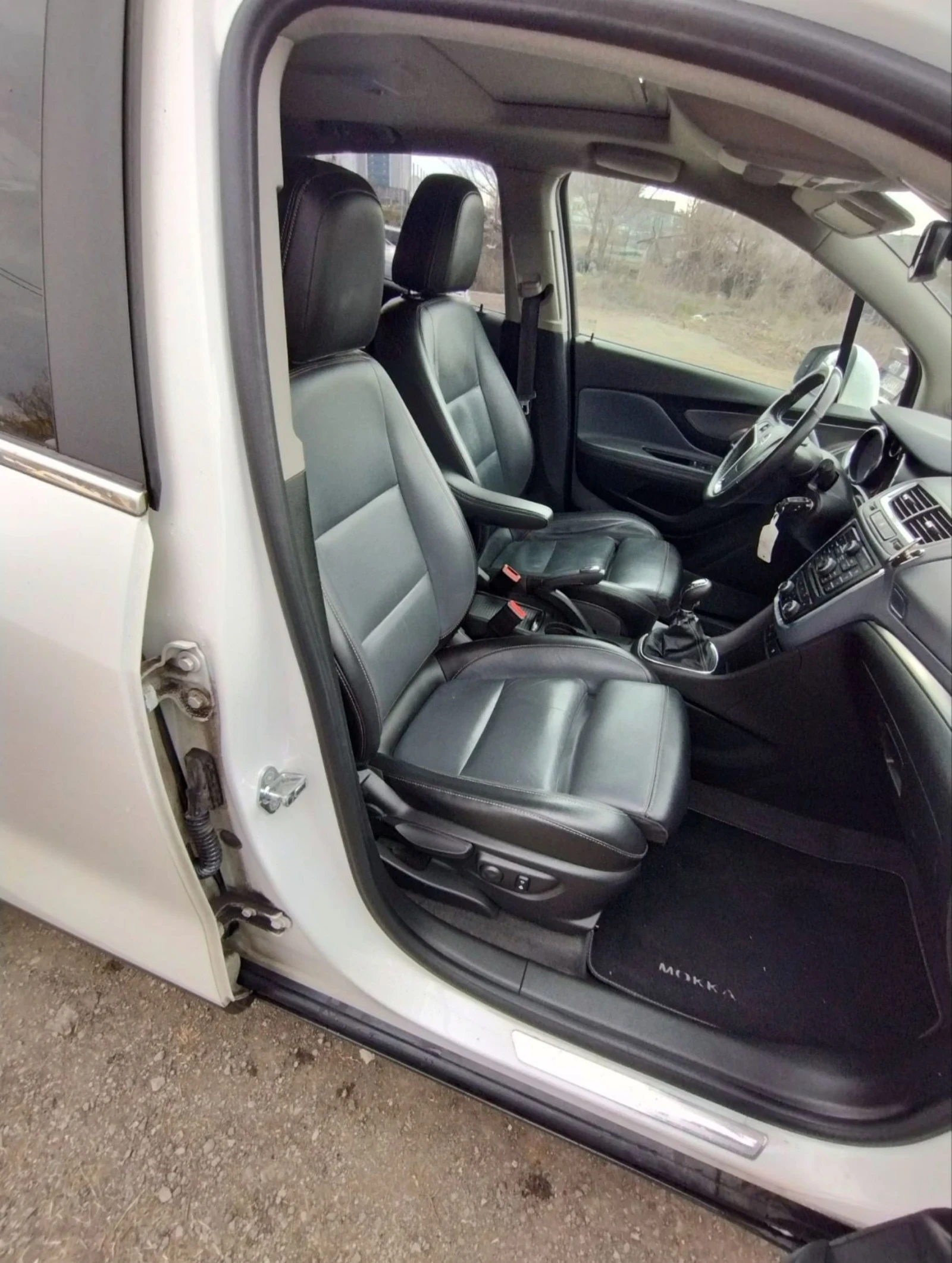 Opel Mokka 1.4  T EURO 6 , снимка 14 - Автомобили и джипове - 53914663