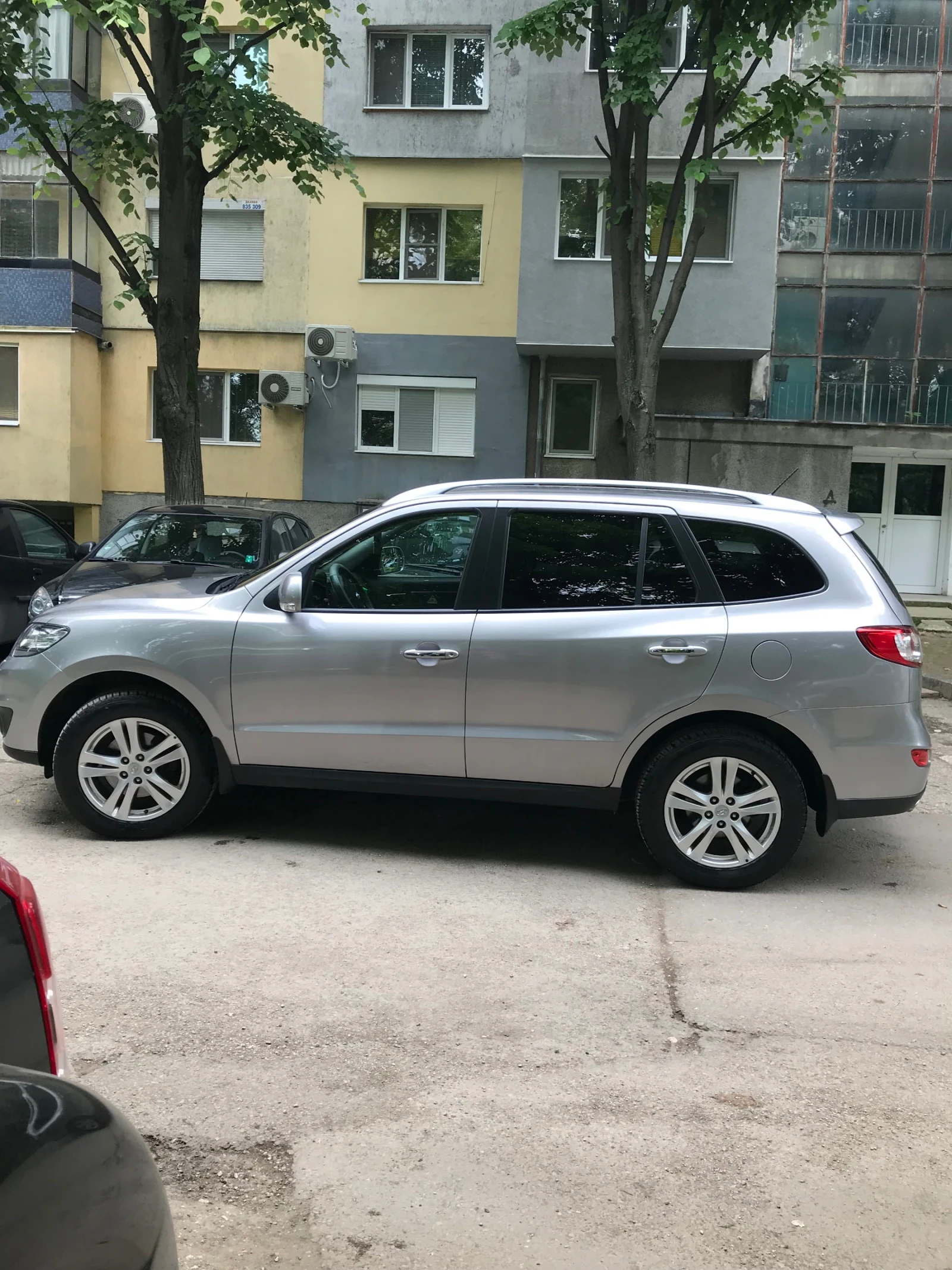 Hyundai Santa fe, снимка 4 - Автомобили и джипове - 54022240