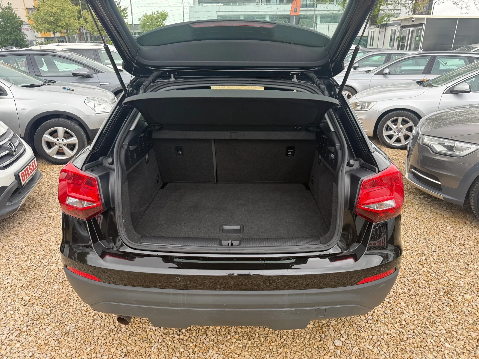 Audi Q2 Автоматик, снимка 7 - Автомобили и джипове - 54639473