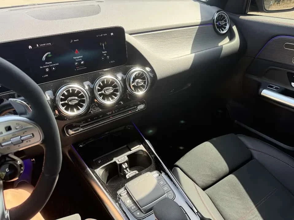 Mercedes-Benz GLA 45 AMG /360/DIS/BURMESTER/БЕЗ УДАРИ, снимка 9 - Автомобили и джипове - 55156791