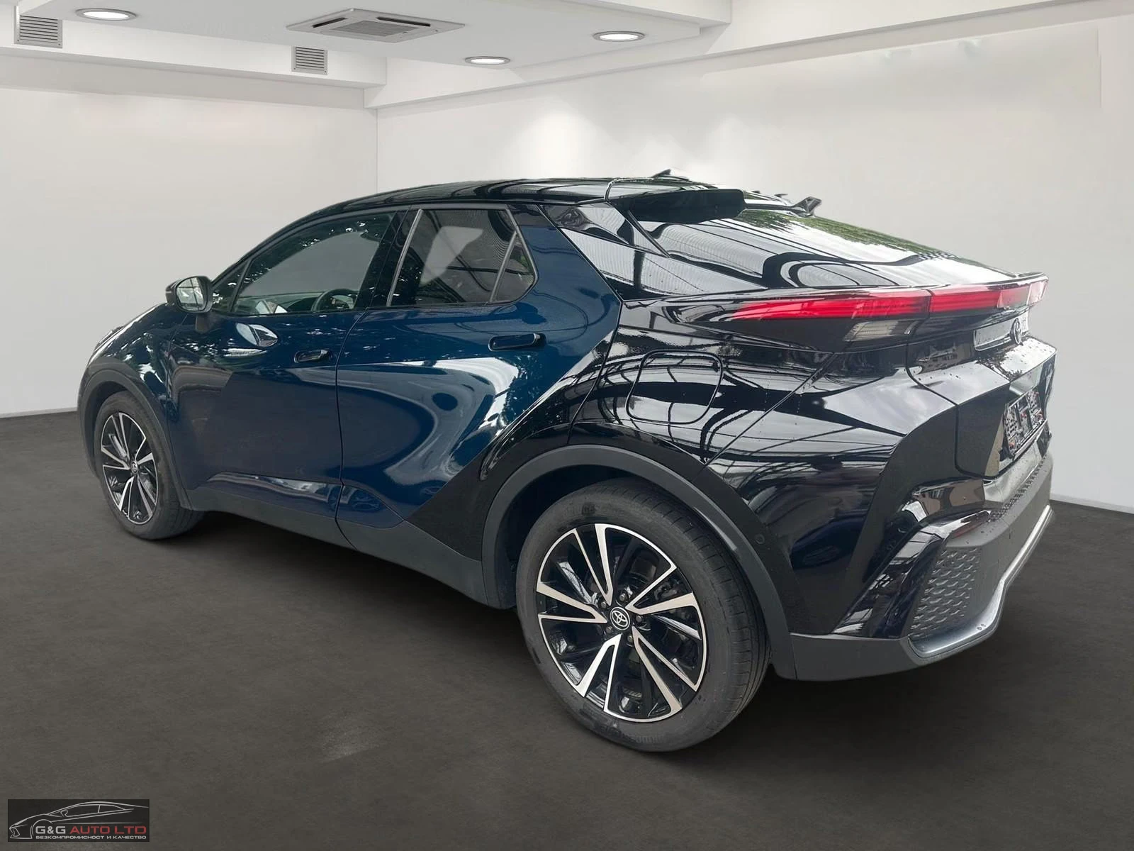 Toyota C-HR 2.0/197HP/LOUNGE PREM/HUD/PANO/360/KLESS/914z | Mobile.bg � ����������� 4