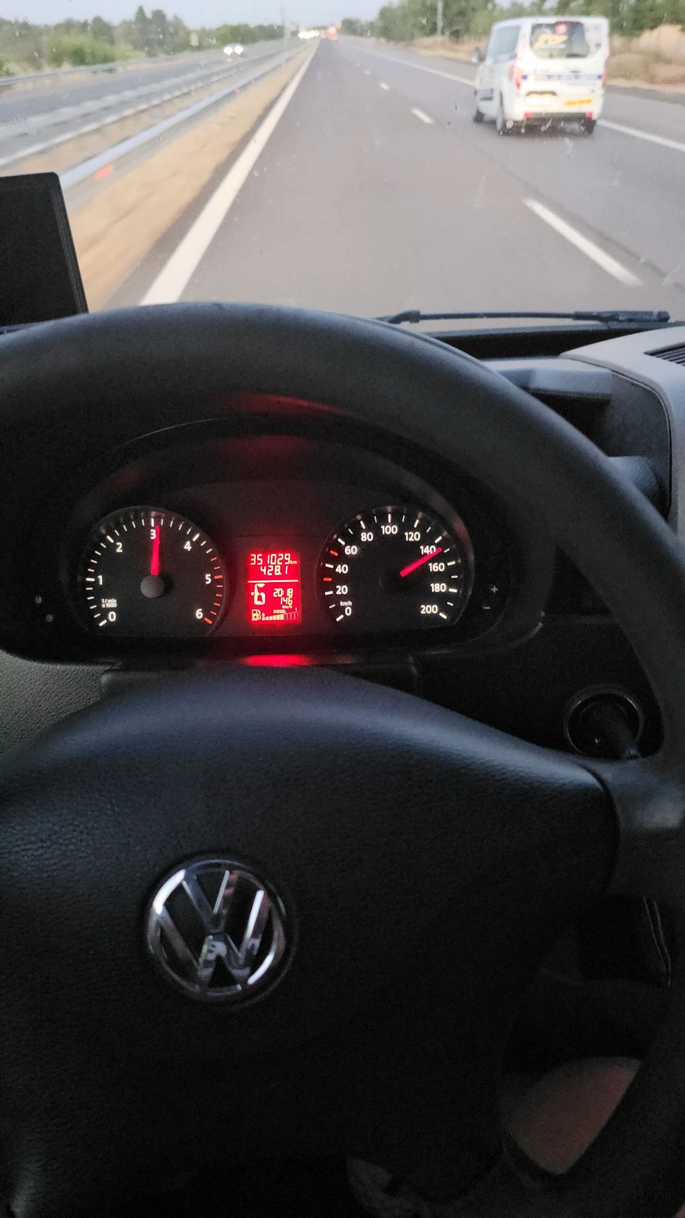 VW Crafter  - изображение 2
