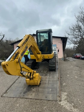 Багер Komatsu, снимка 3