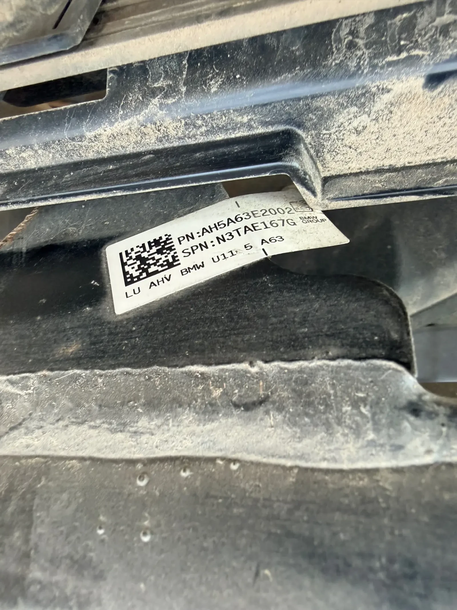 AH5A63E2002  .   BMW IX1 N3TAE167G 6311-5A64D38-01 | Mobile.bg   3