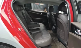 Kia Stinger 3.3 Turbo HeadUp, DisiTronic. Обдухване, снимка 10