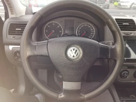 VW Golf 1.9TDi105ксА/С Нави, снимка 17