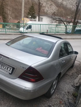 Mercedes-Benz C 220, снимка 6