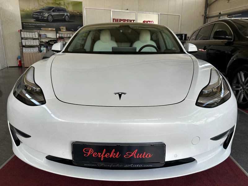 Tesla Model 3 LONG RANGE * DUAL MOTOR * ПАНОРАМА, снимка 2 - Автомобили и джипове - 41501061