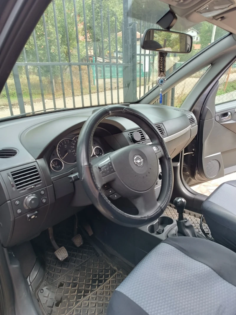 Opel Meriva, снимка 9 - Автомобили и джипове - 47368402