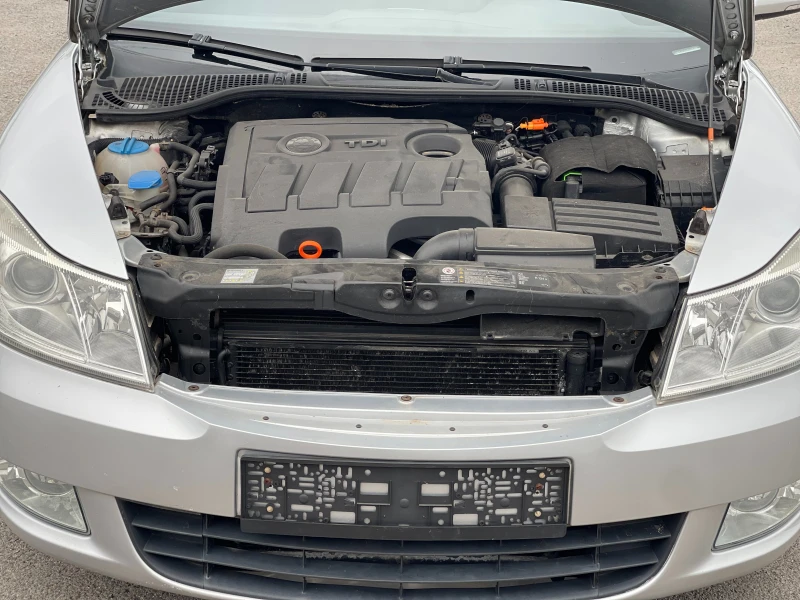 Skoda Octavia 1.6TDi 105к.с., снимка 13 - Автомобили и джипове - 47468927