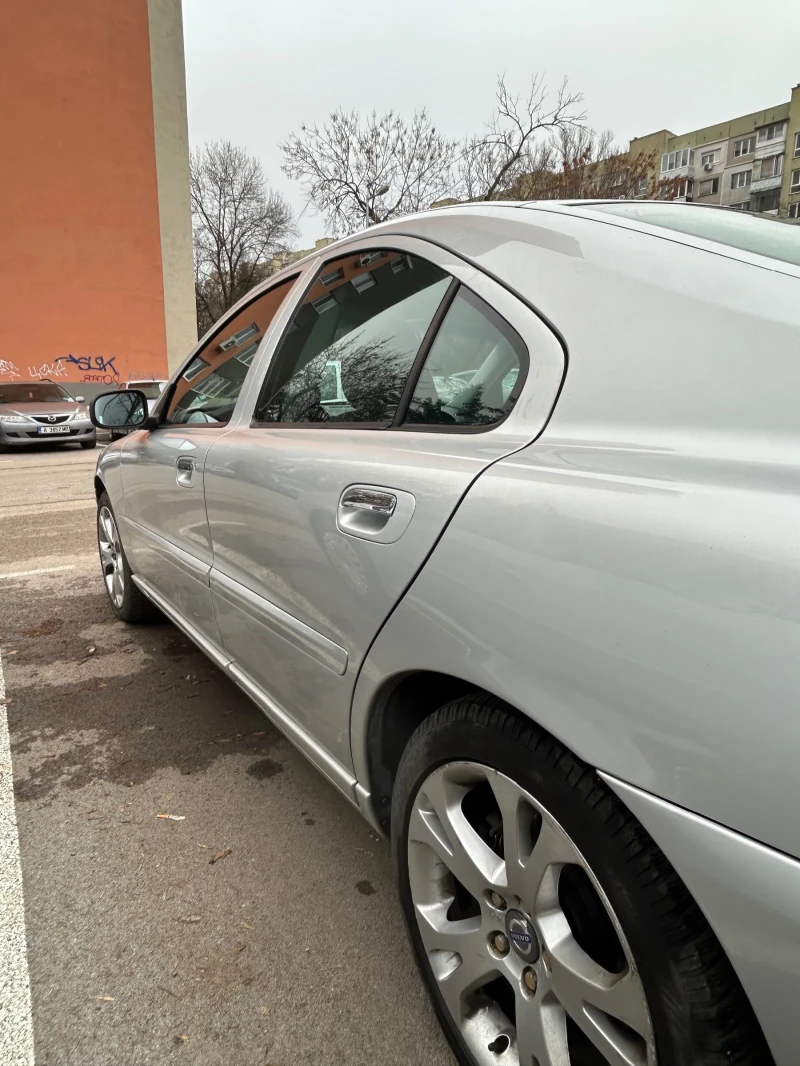 Volvo S60, снимка 7 - Автомобили и джипове - 49230086