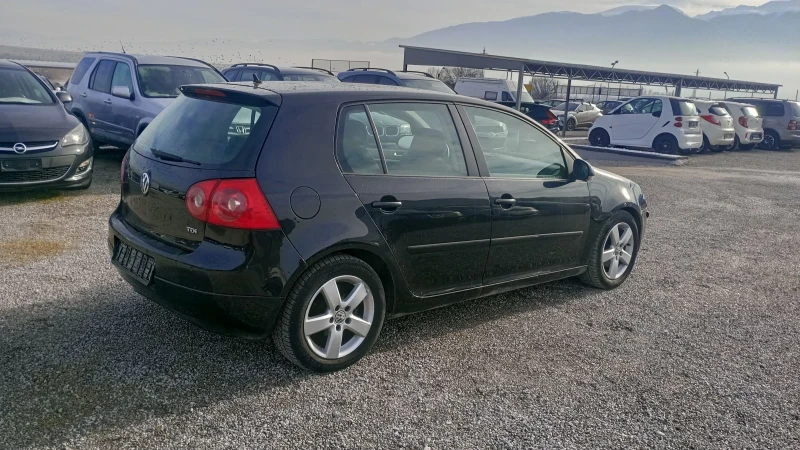 VW Golf 1.9TDi105ксА/С Нави, снимка 12 - Автомобили и джипове - 48568985