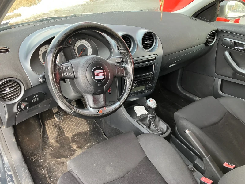 Seat Ibiza 1.8 Turbo FR, снимка 7 - Автомобили и джипове - 49368384