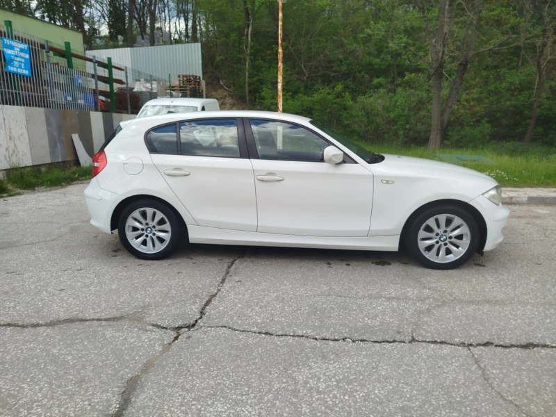 BMW 118 D, снимка 3 - Автомобили и джипове - 52395691