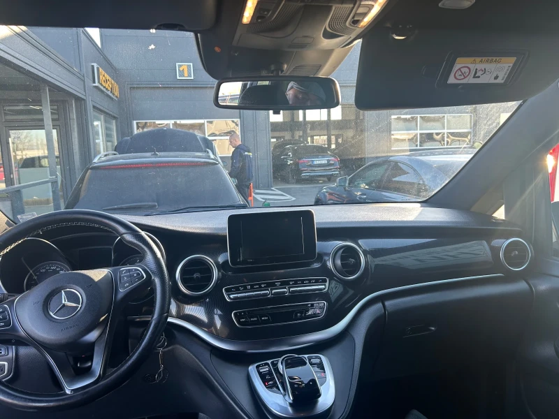 Mercedes-Benz V 300 Светещ таван Майбах Мега Фул, снимка 8 - Автомобили и джипове - 52555465