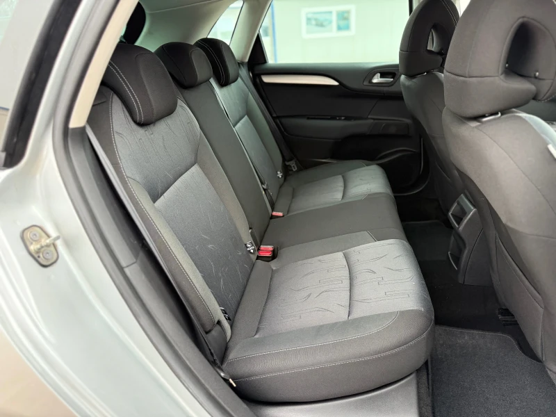 Citroen C4 1.6HDI, снимка 12 - Автомобили и джипове - 53377663