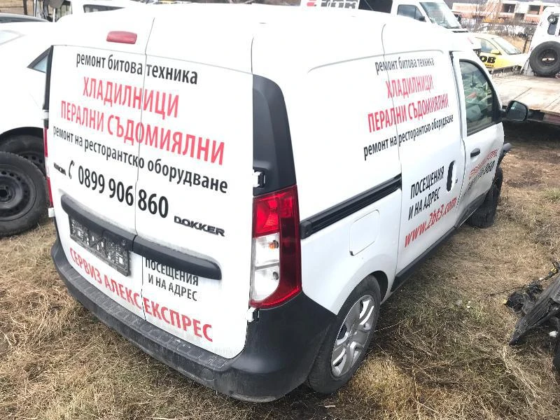 Dacia Dokker 1.6i LPG, 102 кс., снимка 2 - Автомобили и джипове - 24368633