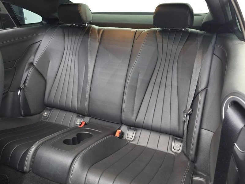 Mercedes-Benz E 220 E220d Coupe| 194к.с., снимка 11 - Автомобили и джипове - 56127901