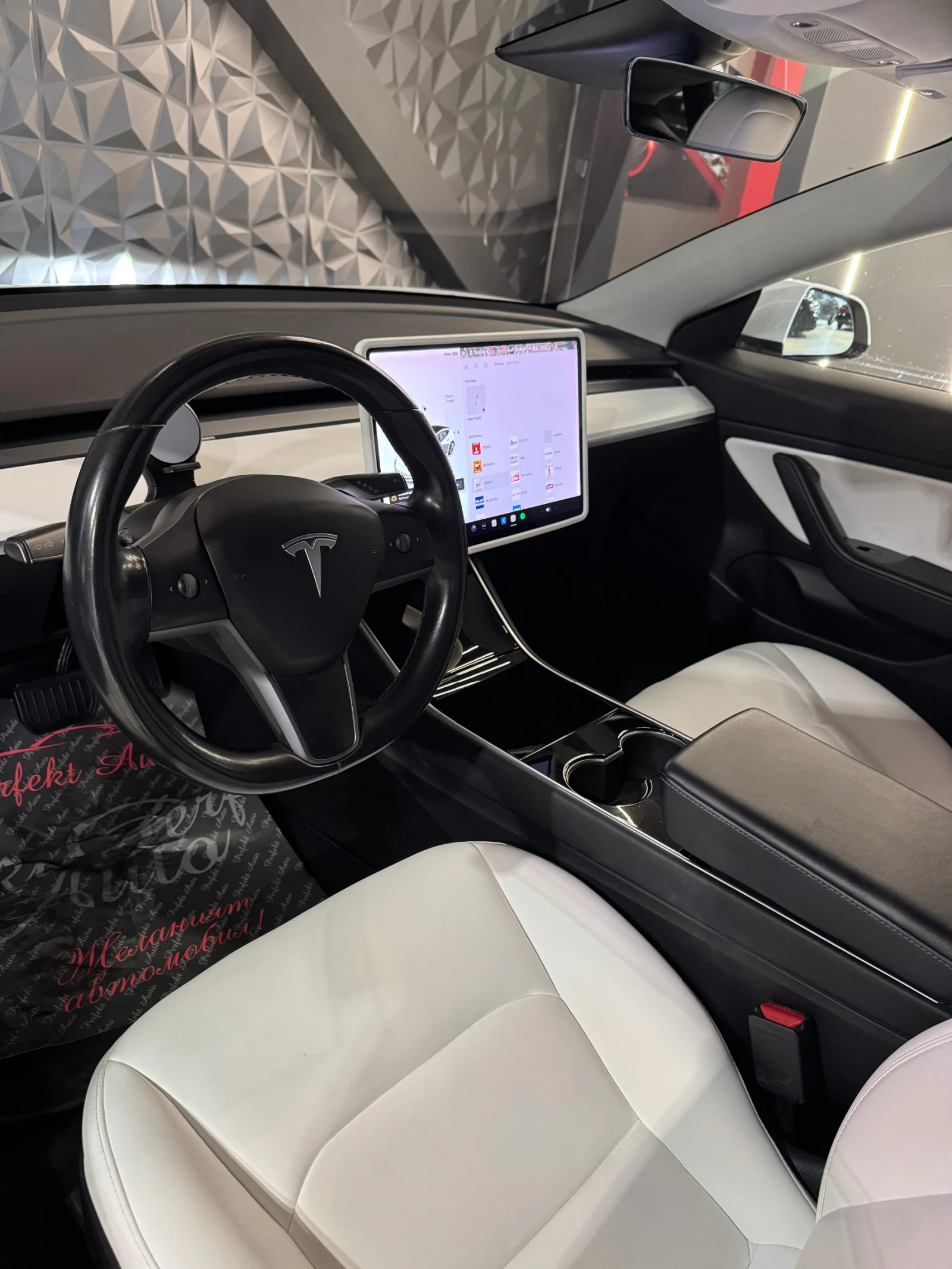 Tesla Model 3 LONG RANGE * DUAL MOTOR * ПАНОРАМА - изображение 7