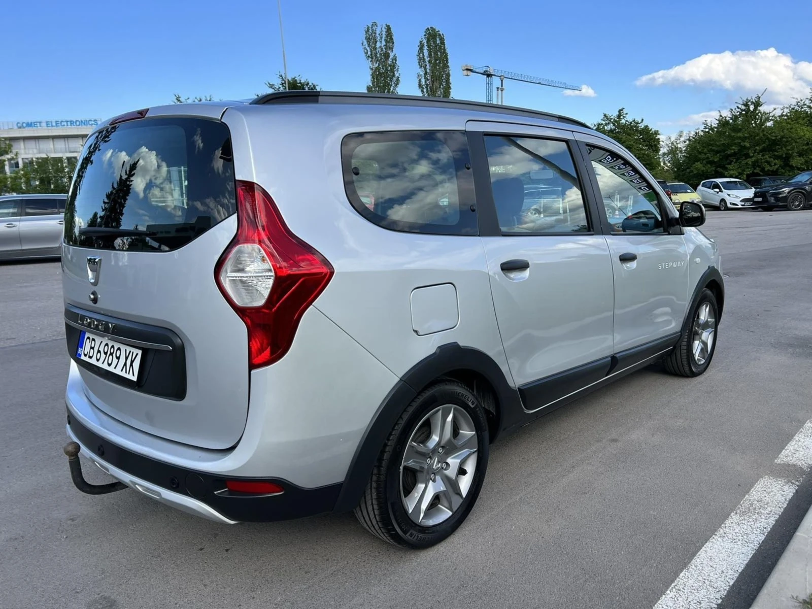 Dacia Lodgy Stepway Navi - изображение 9