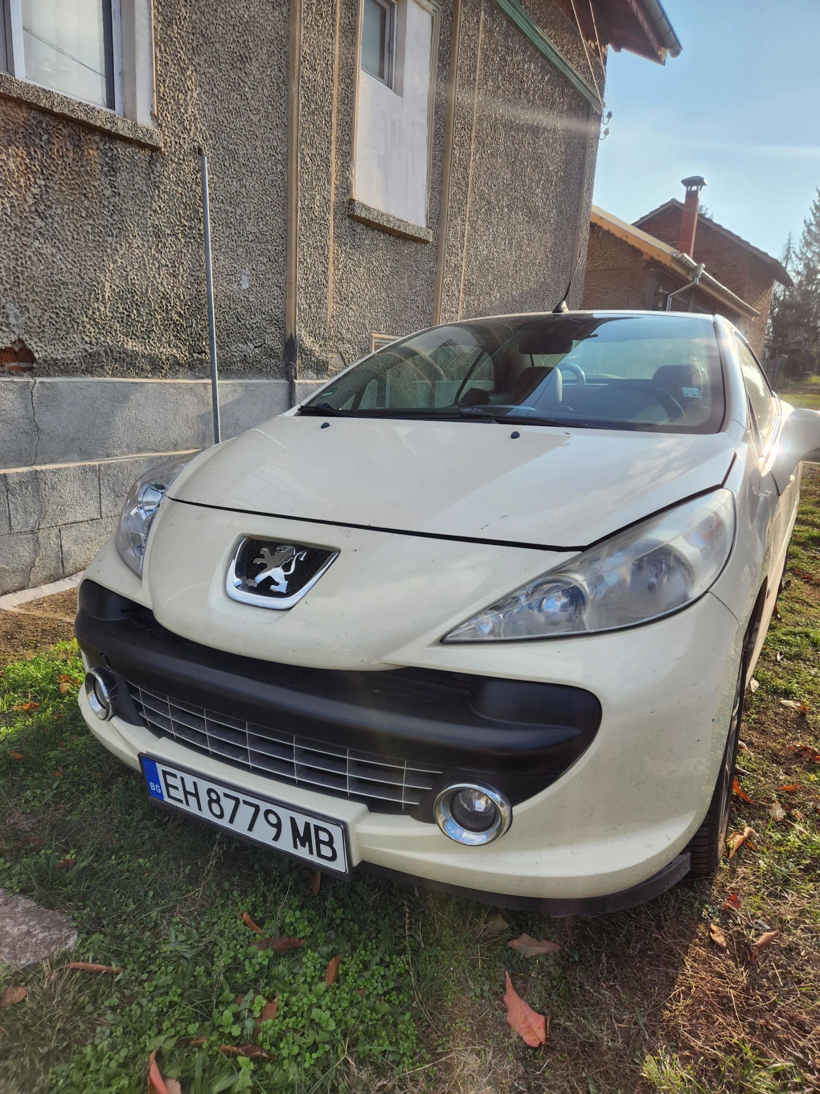 Peugeot 207 Cc - изображение 9