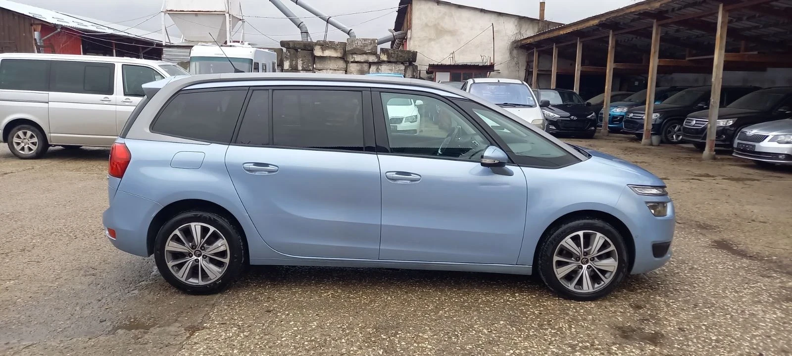 Citroen Grand C4 Picasso 7-места/2.0HDI/150к.с./190000км./Швейцария - изображение 5