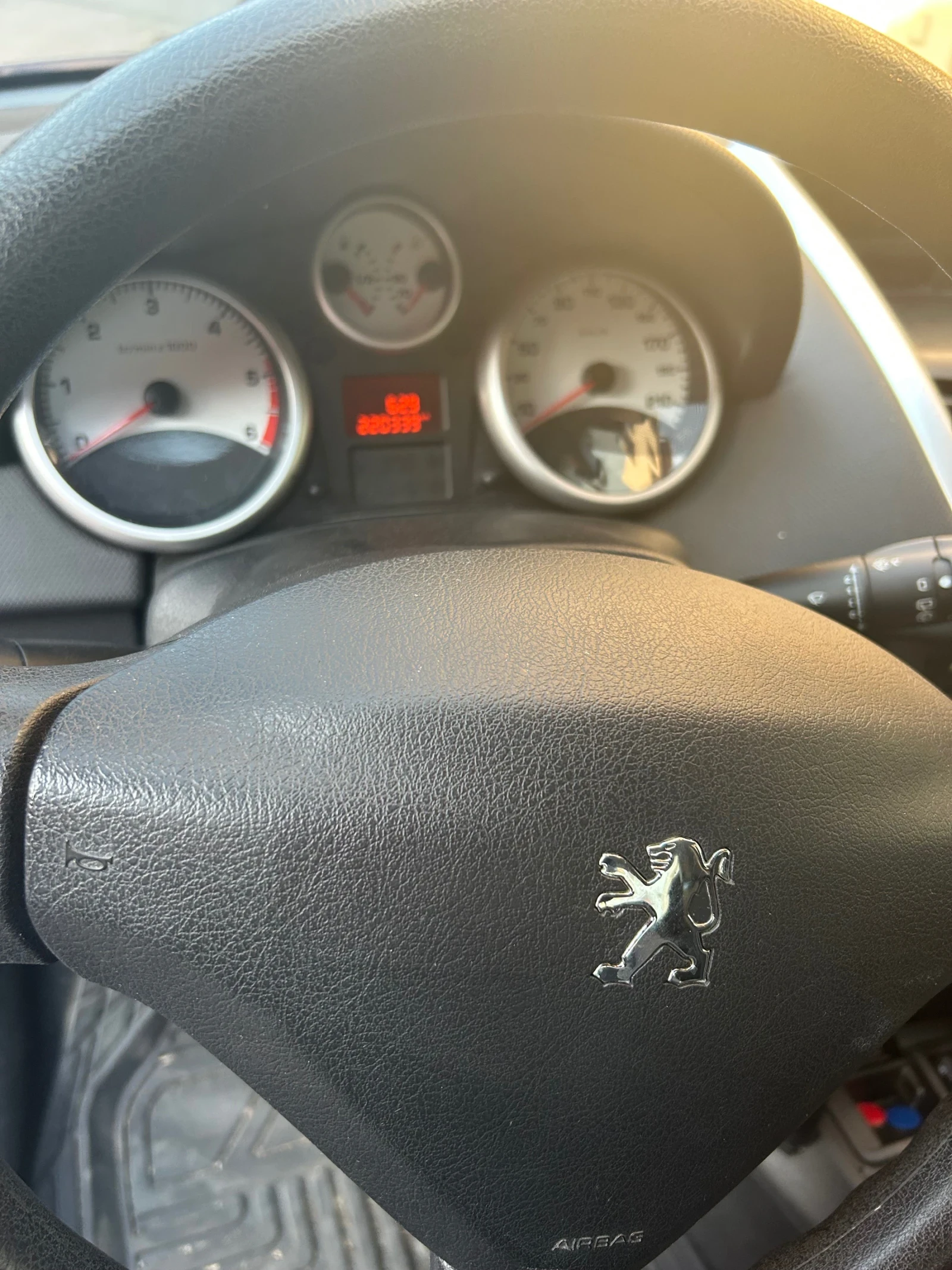 Peugeot 207  - изображение 5