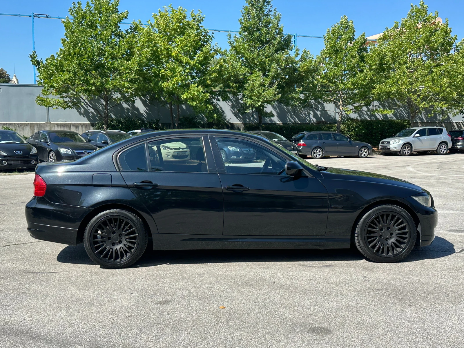 BMW 320 2.0d 177 к.с./facelift - изображение 5