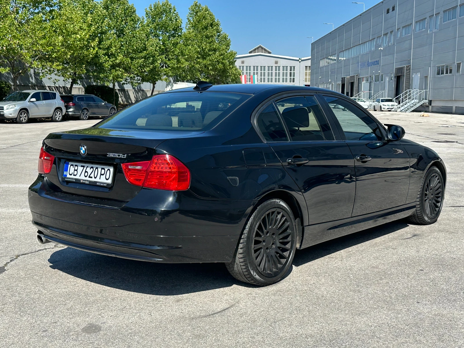 BMW 320 2.0d 177 к.с./facelift - изображение 4