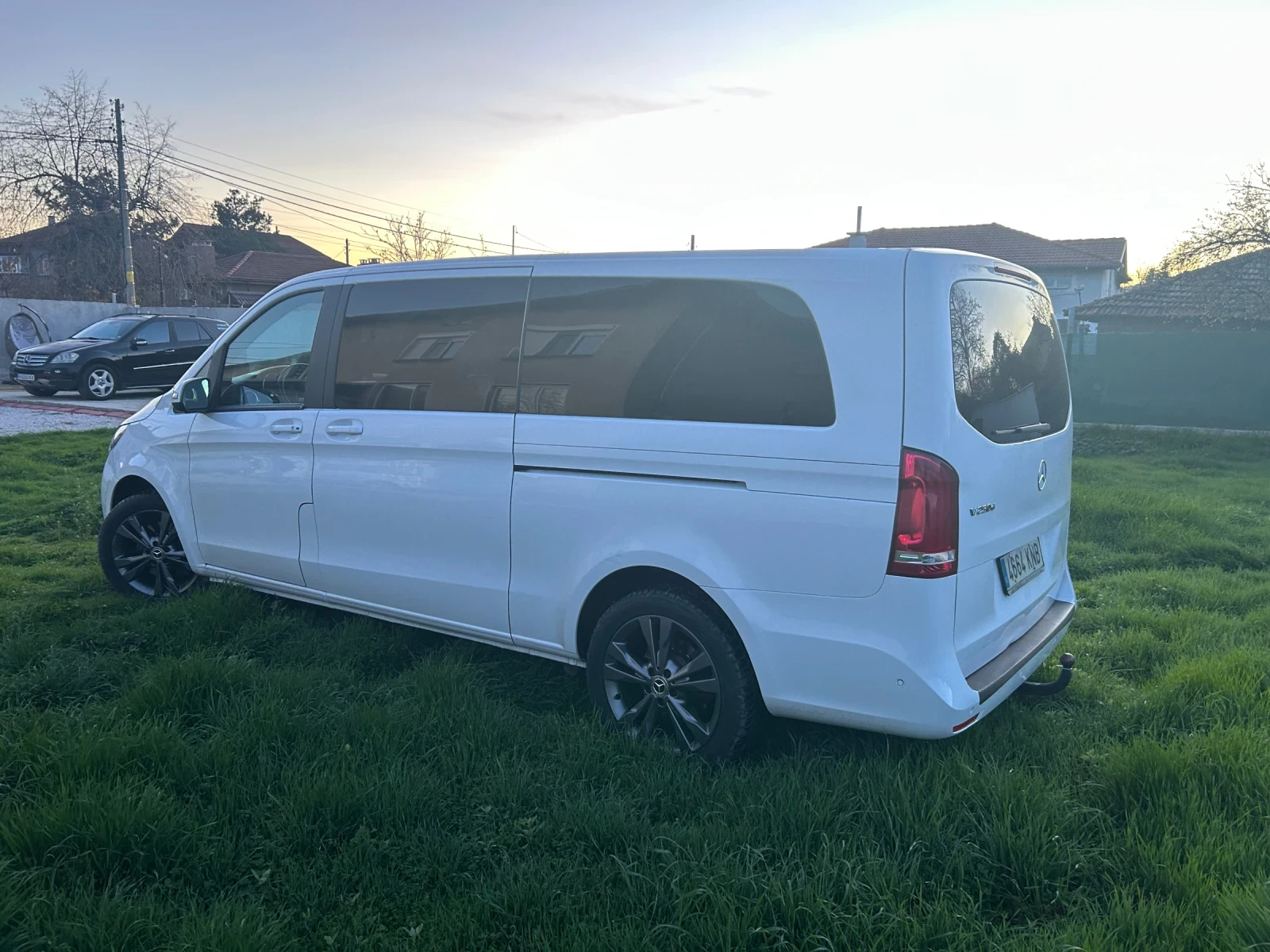 Mercedes-Benz V 300 Светещ таван Майбах Мега Фул - изображение 6