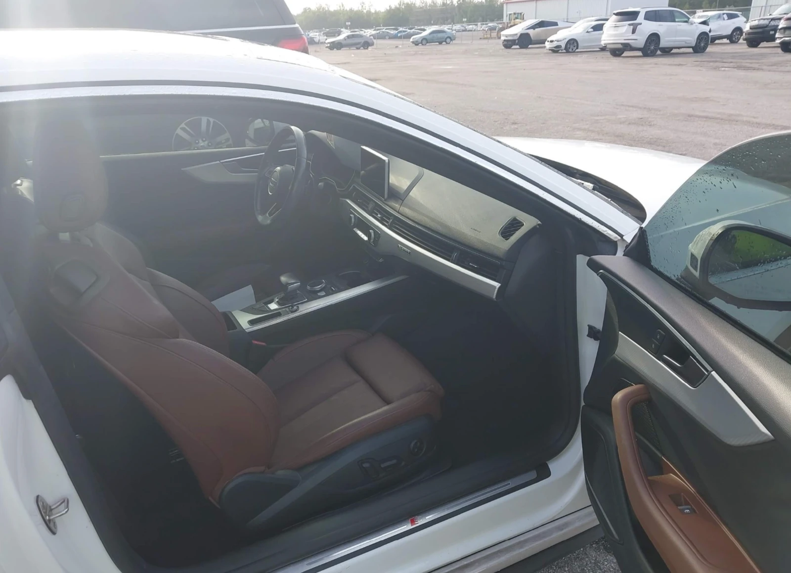 Audi A5 Premium, клип двигател - изображение 7