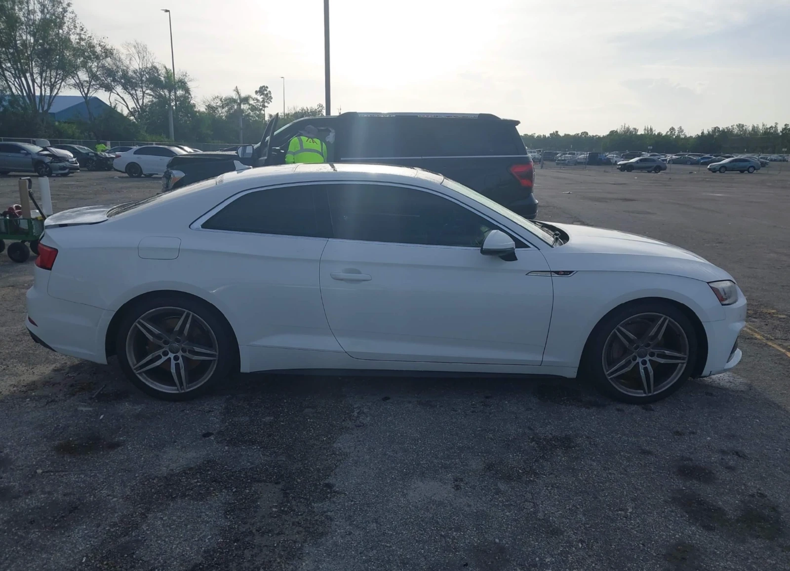 Audi A5 Premium, клип двигател - изображение 2