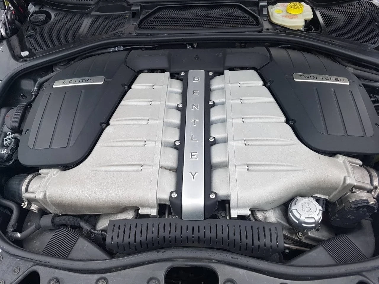 Bentley Continental 6.0i - изображение 5