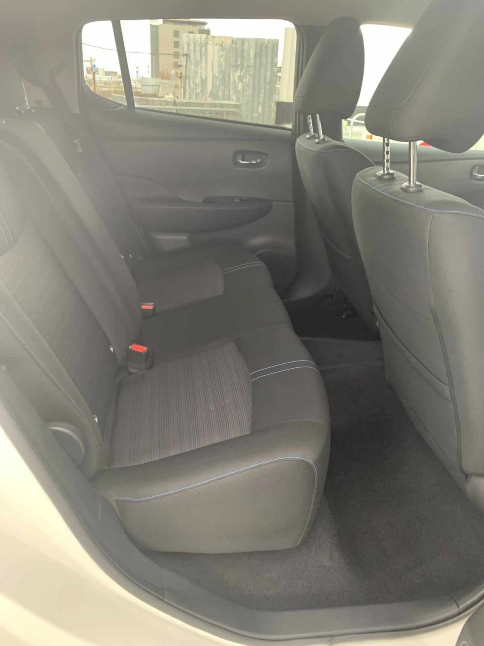 Nissan Leaf  | Mobile.bg � ����������� 16