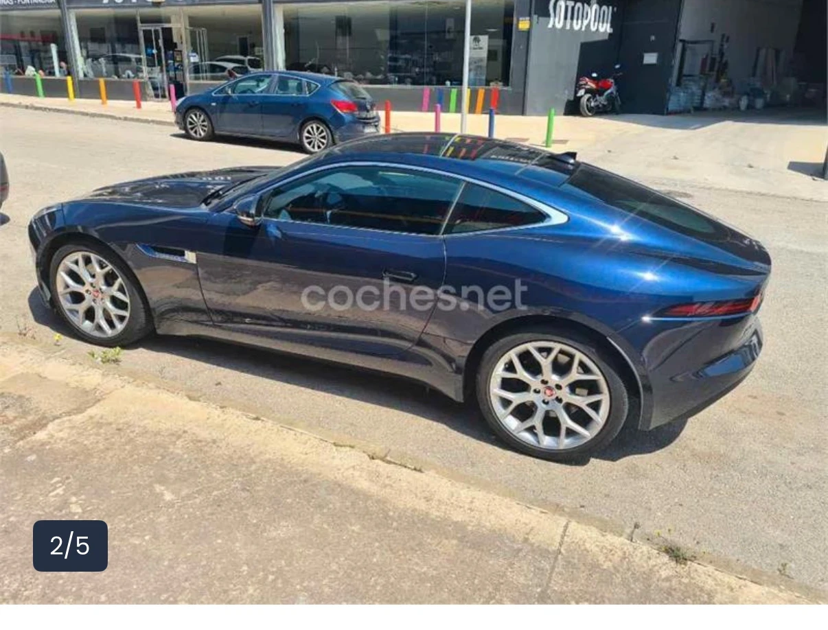 Jaguar F-Type Coupe - изображение 3