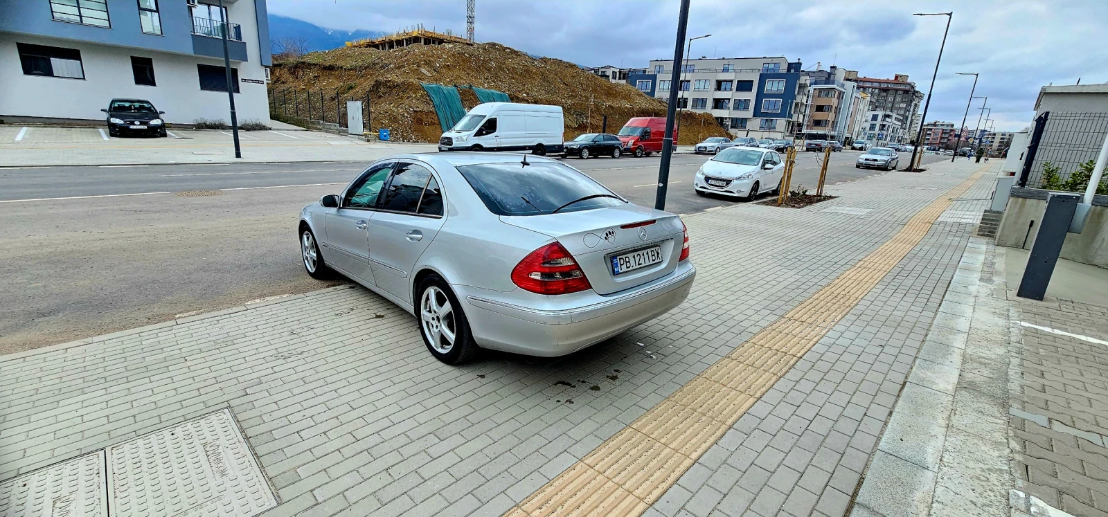 Mercedes-Benz E 280 280CDI 3.0Cdi Нави кожа , снимка 4 - Автомобили и джипове - 53950242