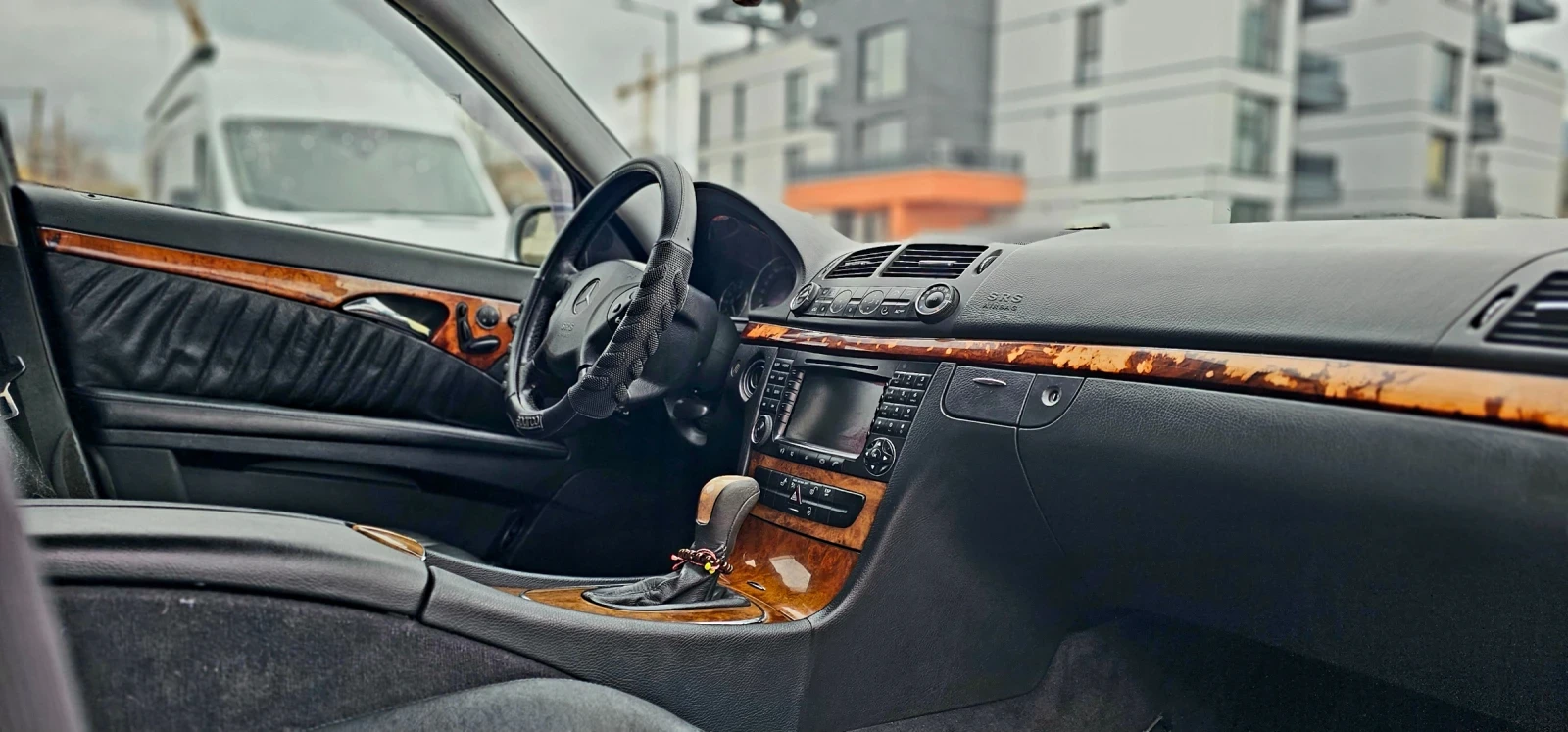 Mercedes-Benz E 280 280CDI 3.0Cdi Нави кожа , снимка 6 - Автомобили и джипове - 53950242