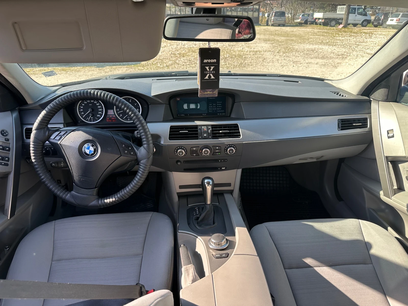 BMW 525 2.5/Gaz/Avtomat/Navi/barter, снимка 7 - Автомобили и джипове - 53988181