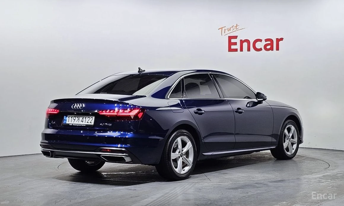 Audi A4, снимка 2 - Автомобили и джипове - 54099443