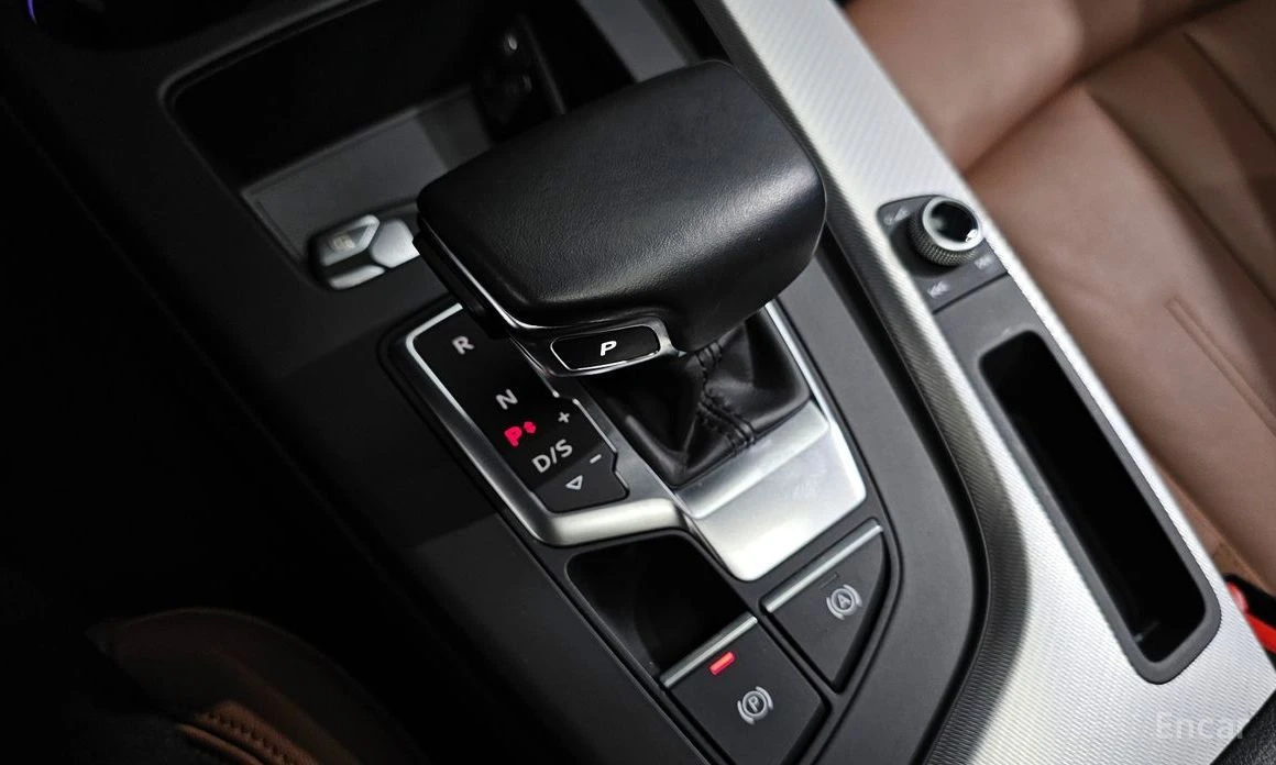 Audi A4, снимка 9 - Автомобили и джипове - 54099443