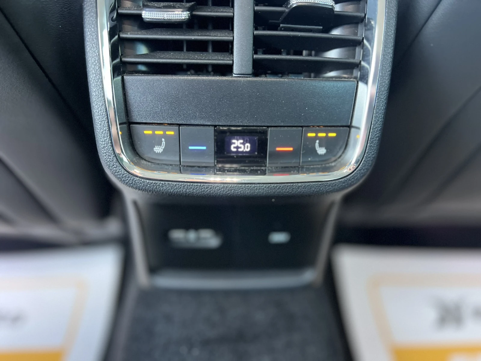 Skoda Octavia Edition 2.0 TDI / 150 к.с. / DSG / Обдухване, снимка 16 - Автомобили и джипове - 54224634