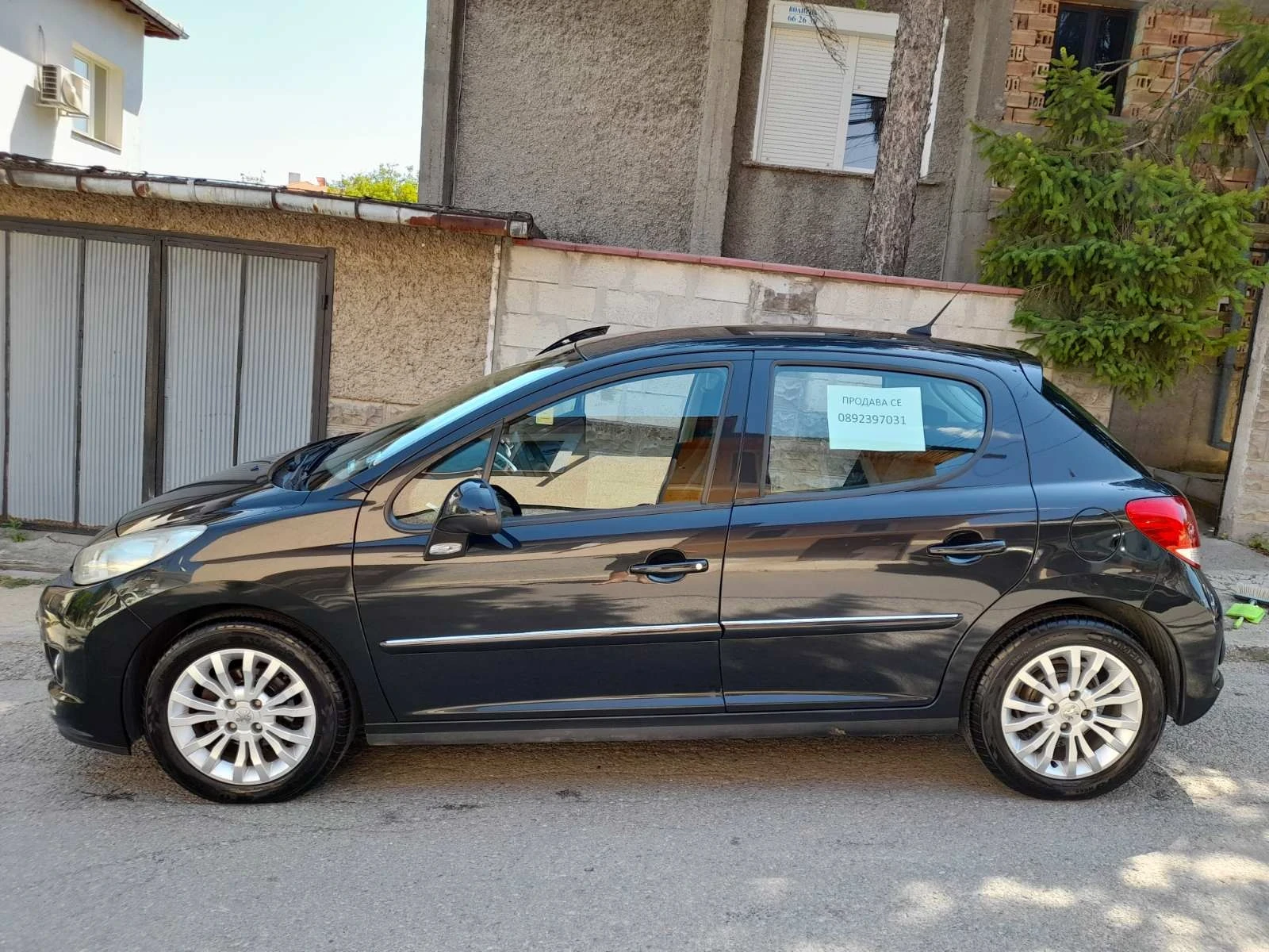 Peugeot 207, снимка 5 - Автомобили и джипове - 54391608