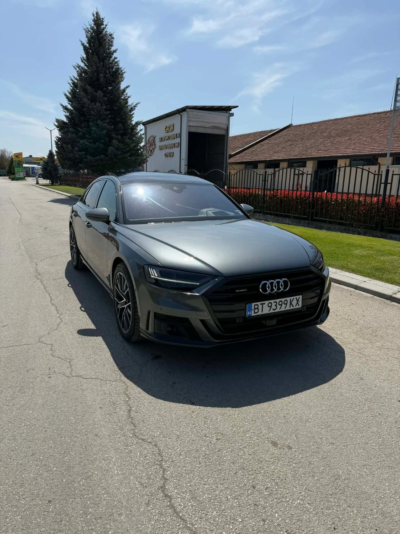 Audi A8