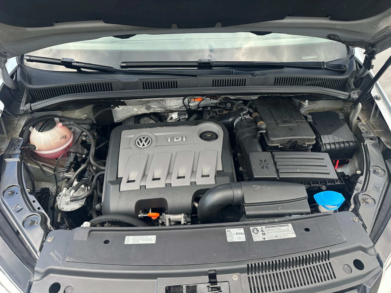 VW Sharan 2.0TDI 140kc AUTOMAT, снимка 17 - Автомобили и джипове - 54766260