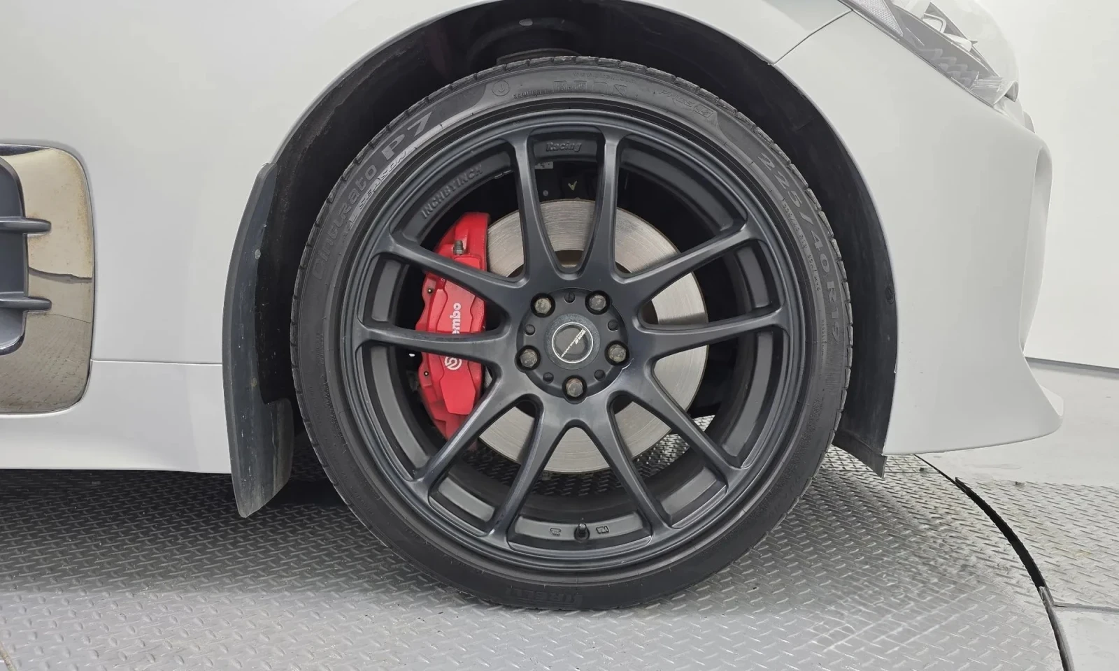Kia Stinger 3.3 Turbo HeadUp, DisiTronic. Обдухване, снимка 13 - Автомобили и джипове - 54897629