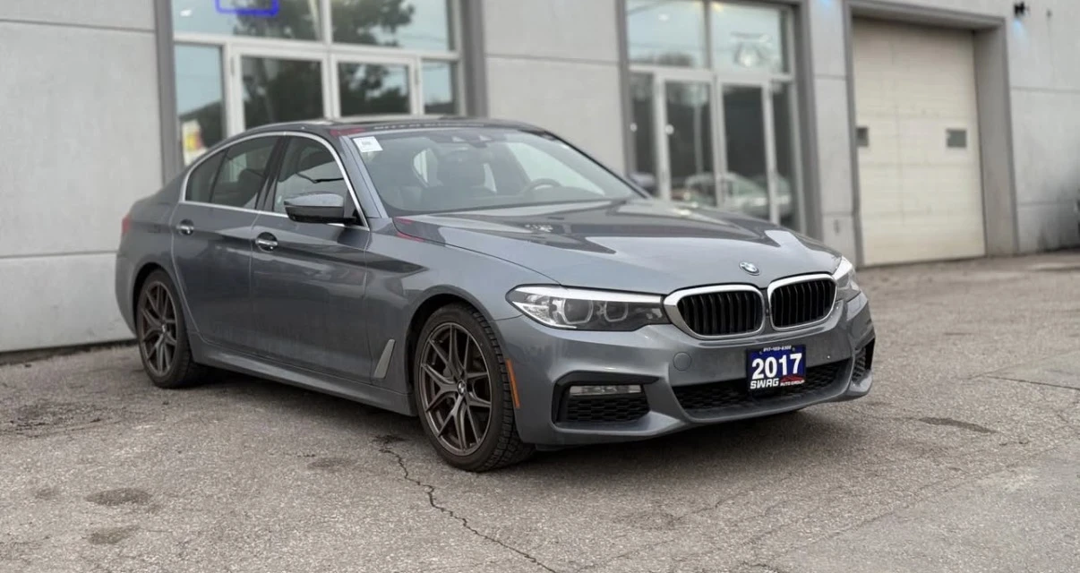BMW 530 M ПАКЕТ * ОБДУХВАНЕ * ДИСТРОНИК * МАСАЖ * 360 КАМ 
